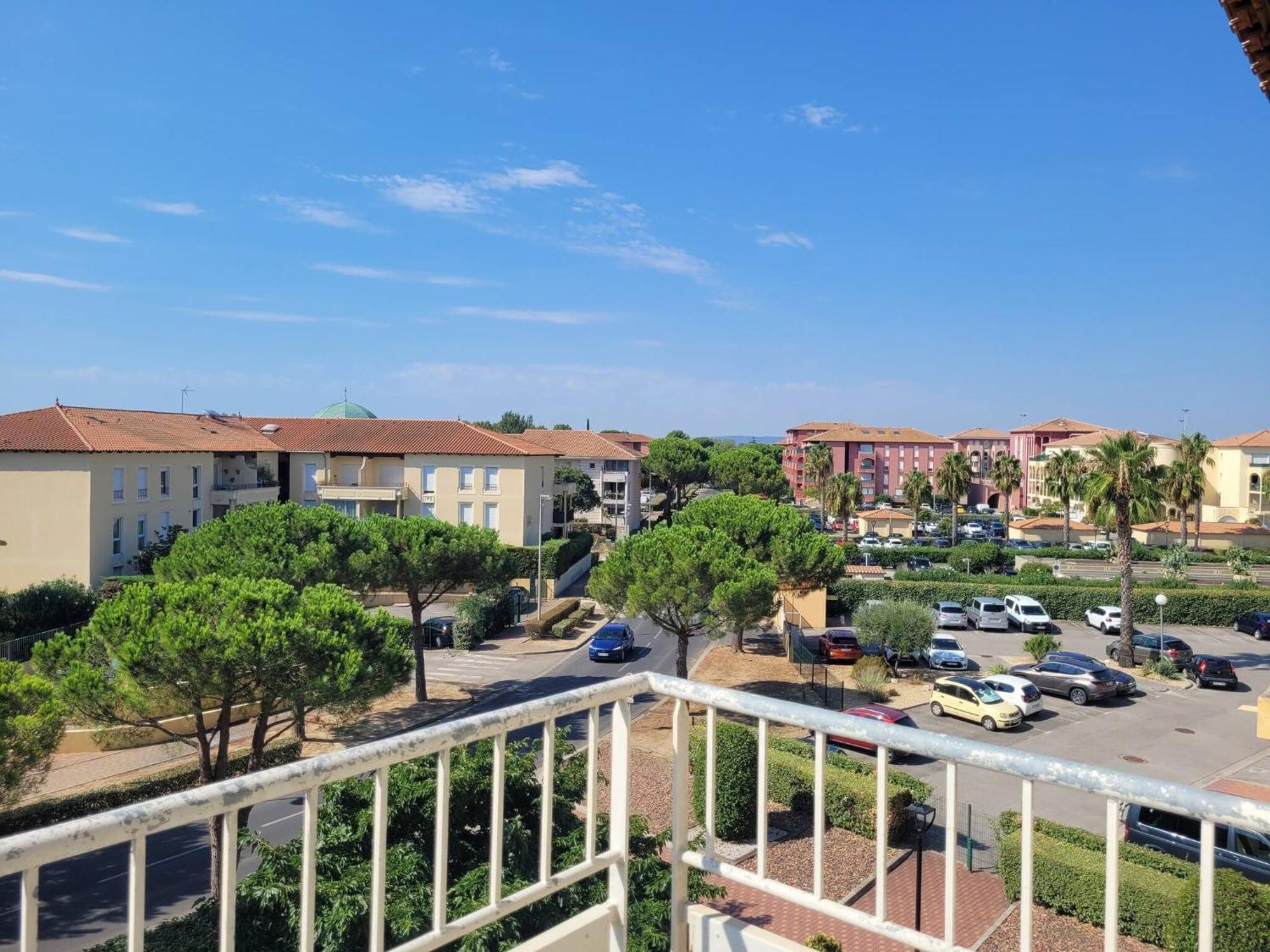 Le Jardin D'Hugo Apartment Лат Екстериор снимка